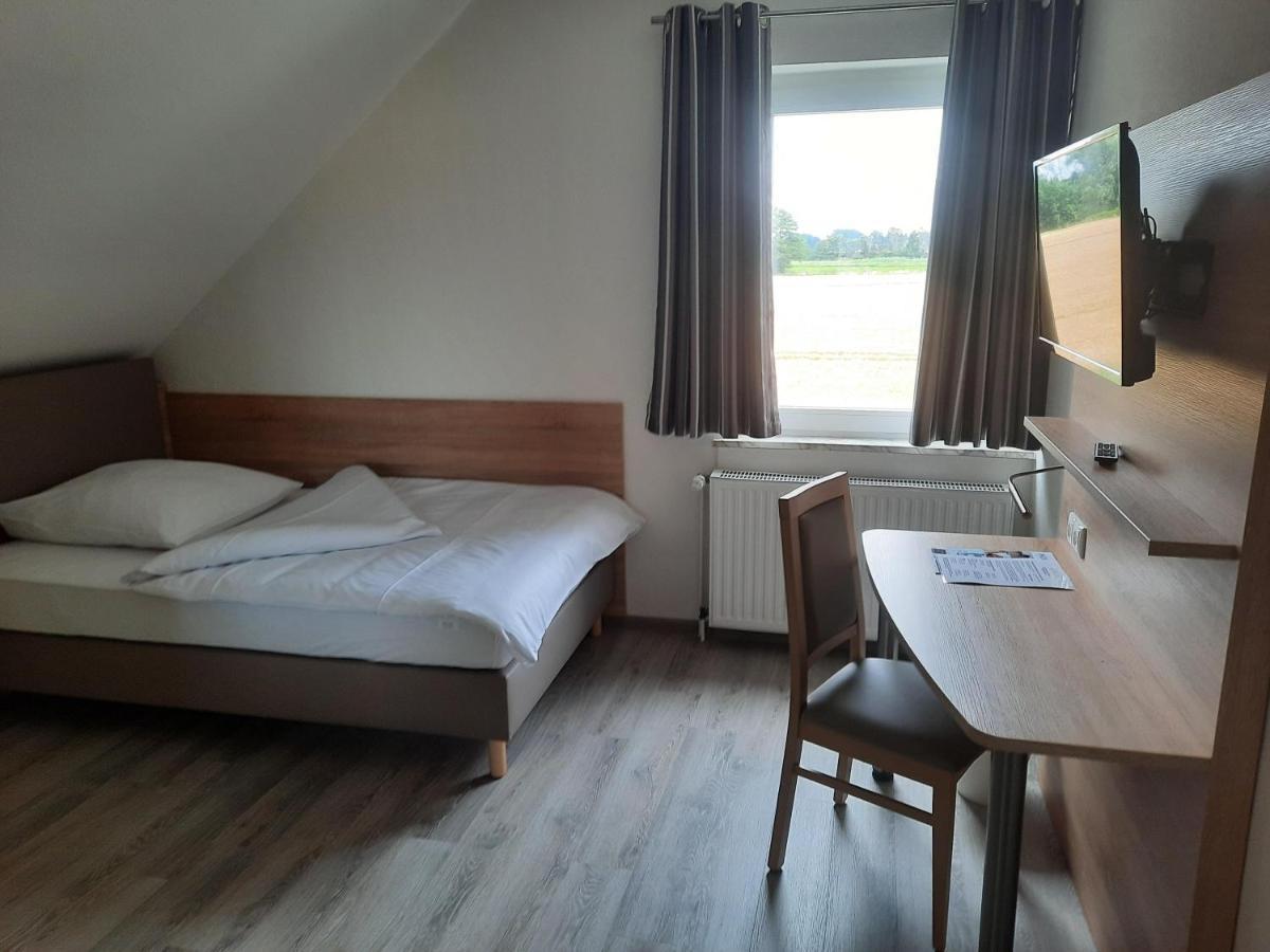Hotel Zur Erholung & Restaurant Amme'S Landhaus Eicklingen Exteriör bild