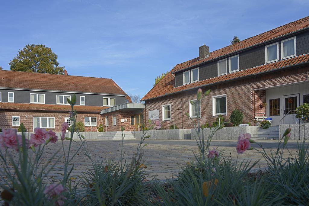 Hotel Zur Erholung & Restaurant Amme'S Landhaus Eicklingen Exteriör bild